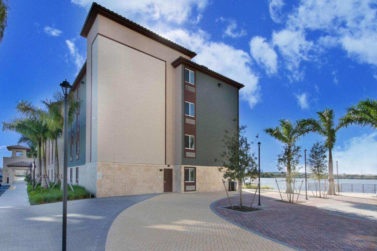 Woodspring Suites Мірамар Екстер'єр фото