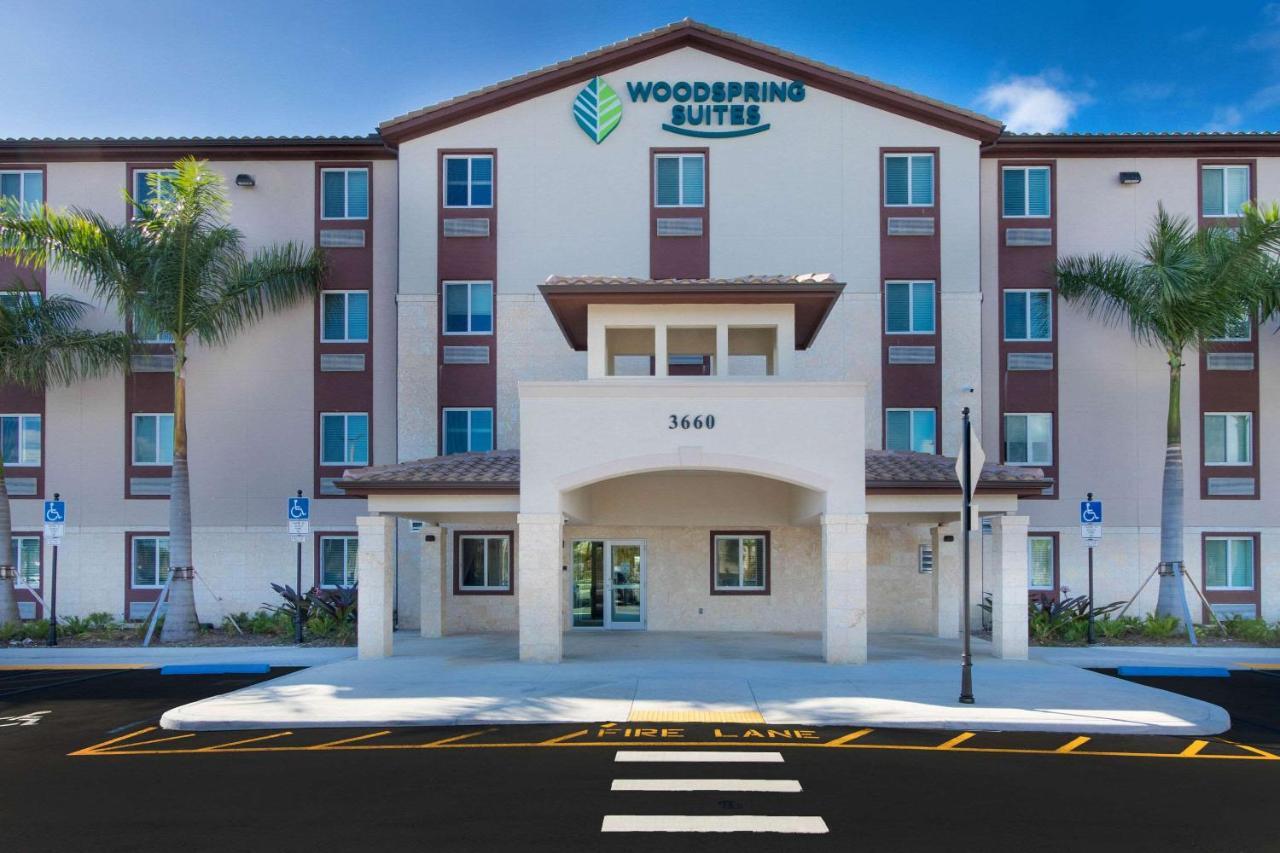 Woodspring Suites Мірамар Екстер'єр фото
